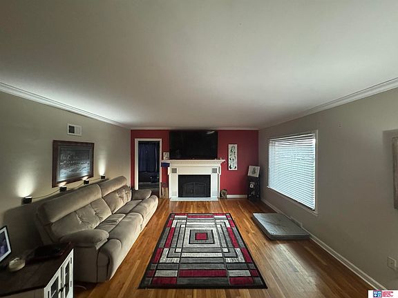 4th image of 1010 N 11th St