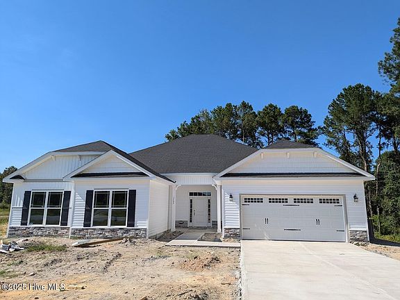 3rd image of 1684 Pecan Drive Lot 43