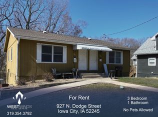 927 N Dodge St, Iowa City, IA 52245
