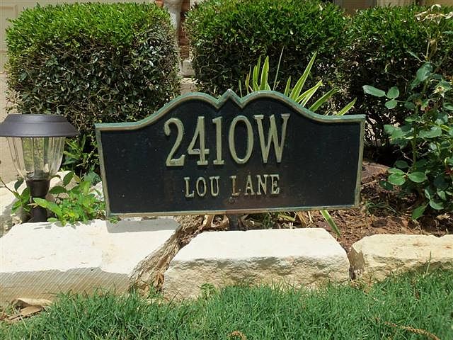 1st image of 2410 Lou Ln Unit E