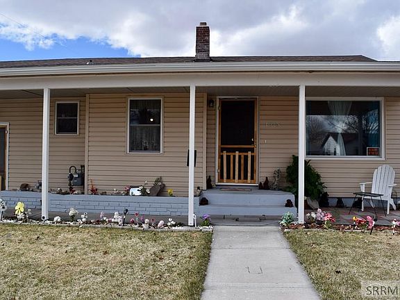 3rd image of 1025 Vine Ave