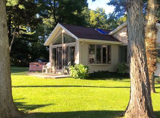 2610 Thornacres Dr, Niles, MI 49120