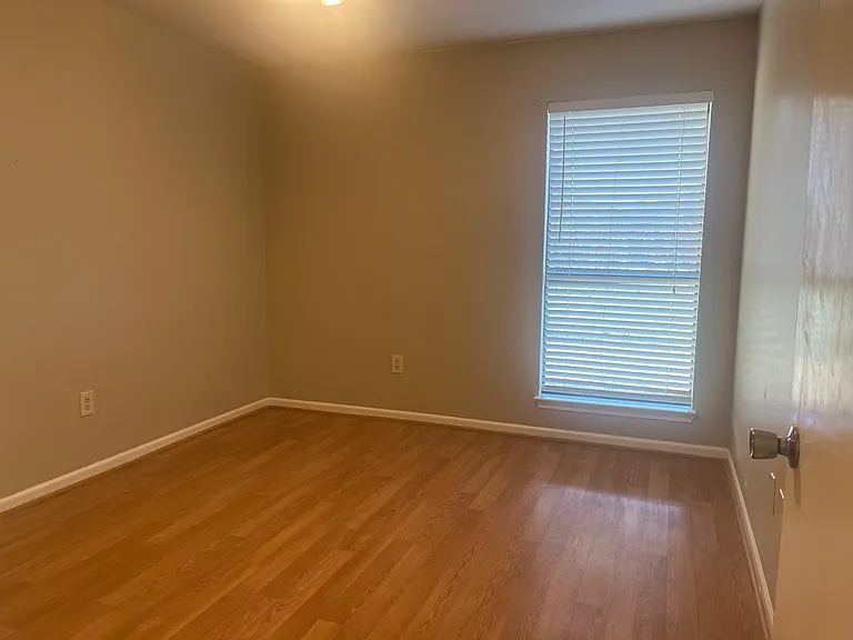 227 Heatherwood Dr — Photo 7