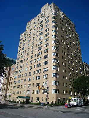 Rented by Corcoran | media 7