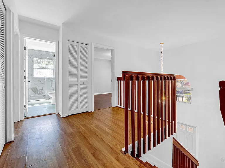 10820 Buttonwood Lake Dr — Photo 14