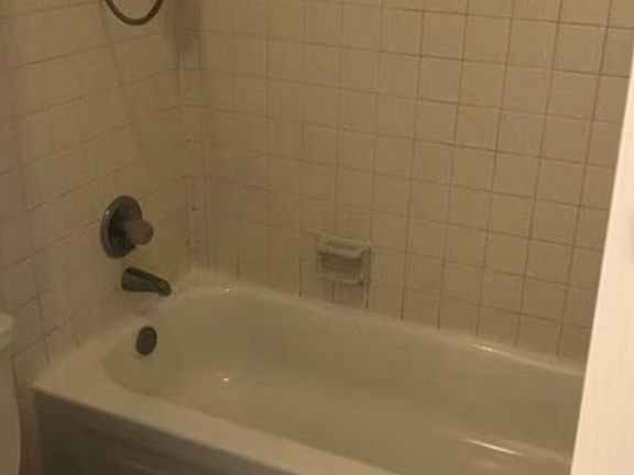 4th image of 9807 Walnut St #203
