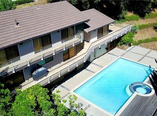 3128 Glencrest Dr, Glendale, CA 91208