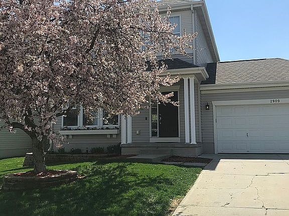 2nd image of 2909 Halifax Dr