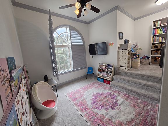 5th image of 809 Rockingham Dr
