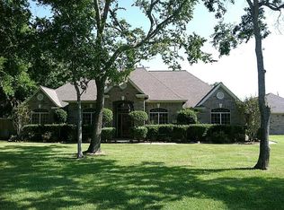 5910 Redfish Run, Cove, TX 77523
