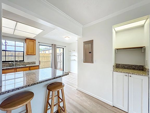 4th image of 7301 Cedar Creek Ct #66