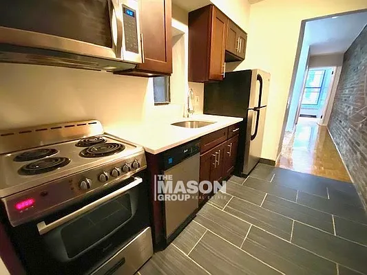Rented by Mason Group LLC | media 26