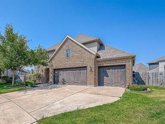4th image of 5903 Shelby Cove Court