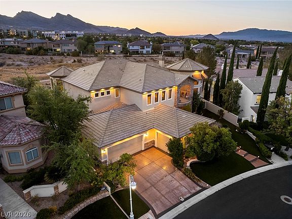 5th image of 9740 Verlaine Ct