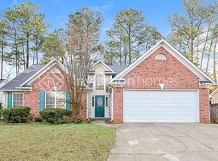 805 Avalon Forest Dr, Lawrenceville, GA 30044