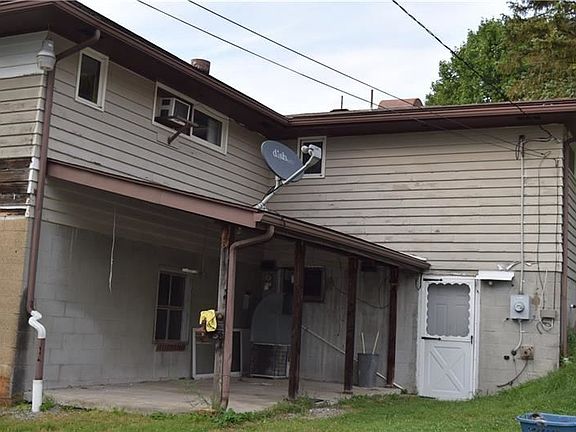 3rd image of 1150 2nd St