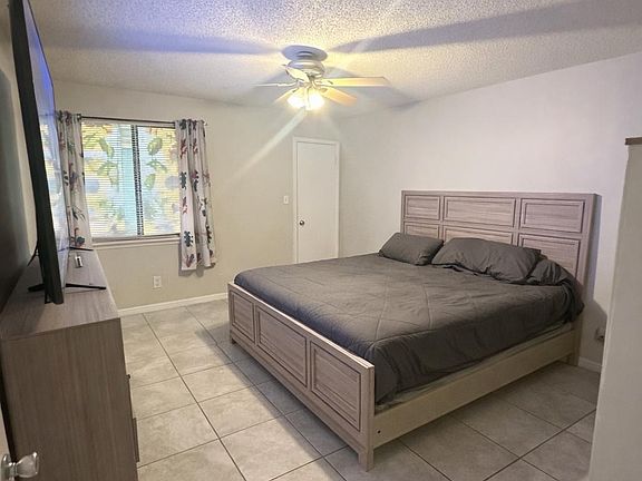 5th image of 839 Georgia Ave