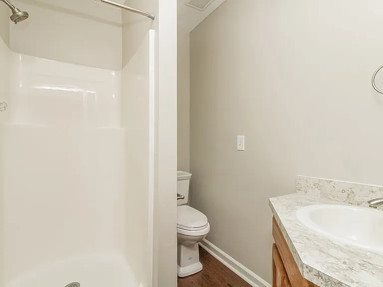 603 Freedom Ct — Photo 9