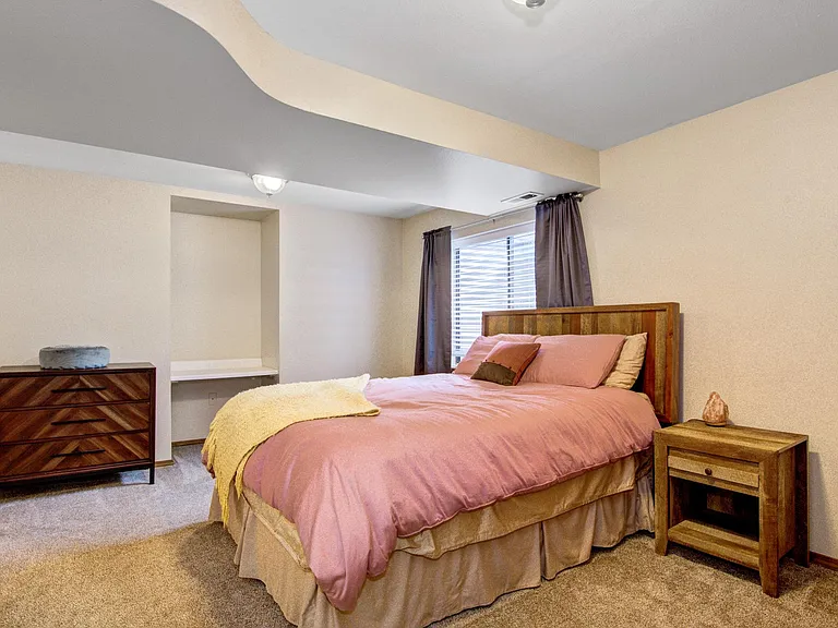 6526 Sproul Ln — Photo 27