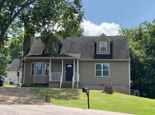 141 Brookridge Dr, La Vergne, TN 37086