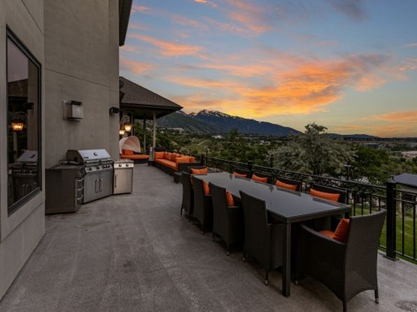 3185 E Tolcate Hills Dr, Salt Lake City, UT 84121