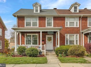 413 Oak Ter, Reading, PA 19611