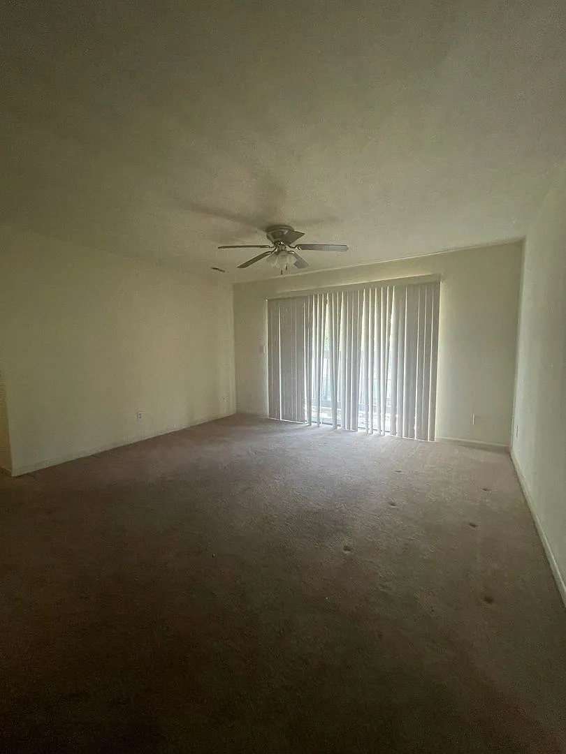 15 Davenport Court — Photo 3