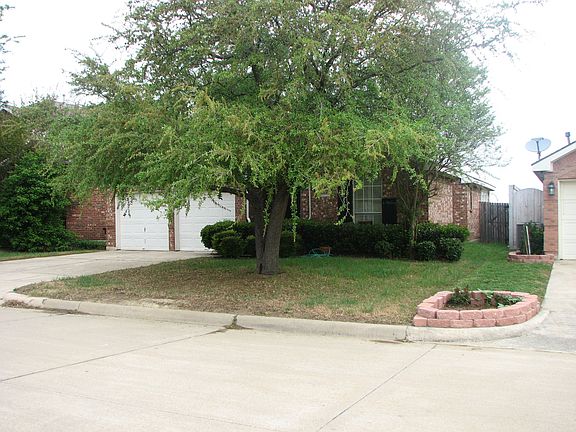 3rd image of 6800 Stockton Dr