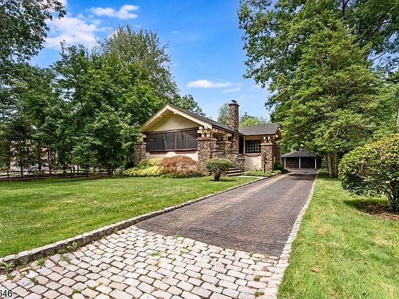 2nd image of 103 Kitchell Rd