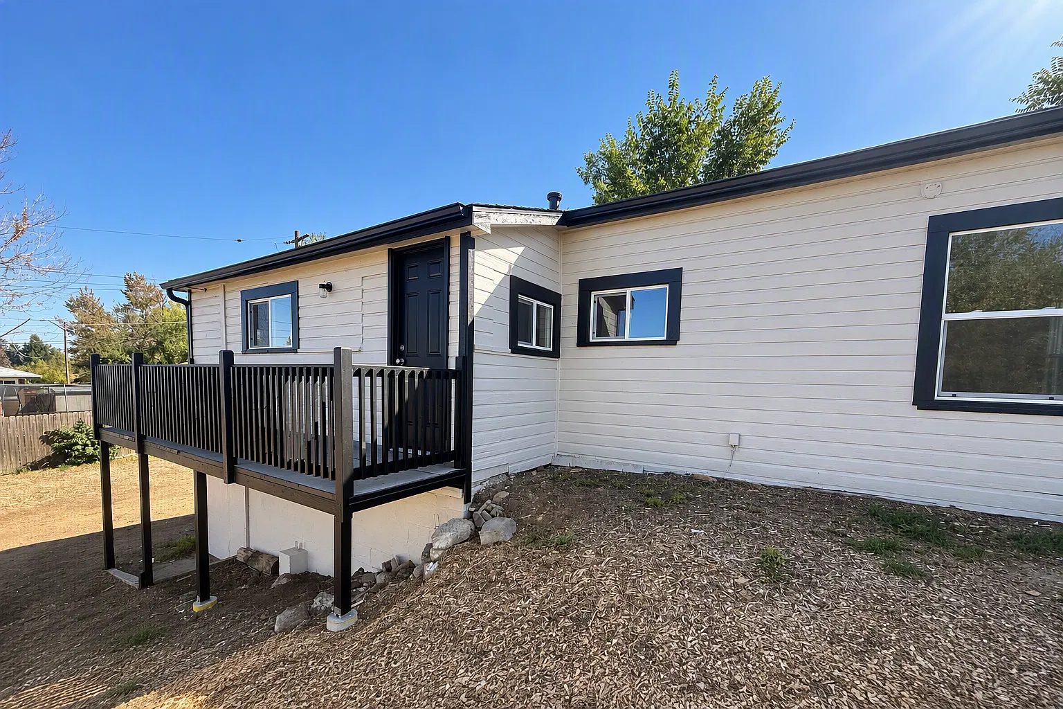4 bed, 1800 sqft, $3,500 — Photo 1