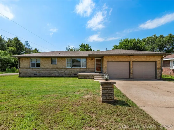 4119 Lester Ave, Bartlesville, OK 74006