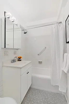 Sold by Compass | media 8