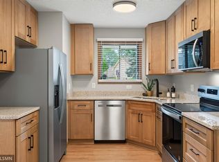 89 126th Ln NW, Coon Rapids, MN 55448