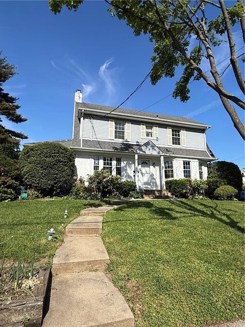 1st image of 9 Forest Row