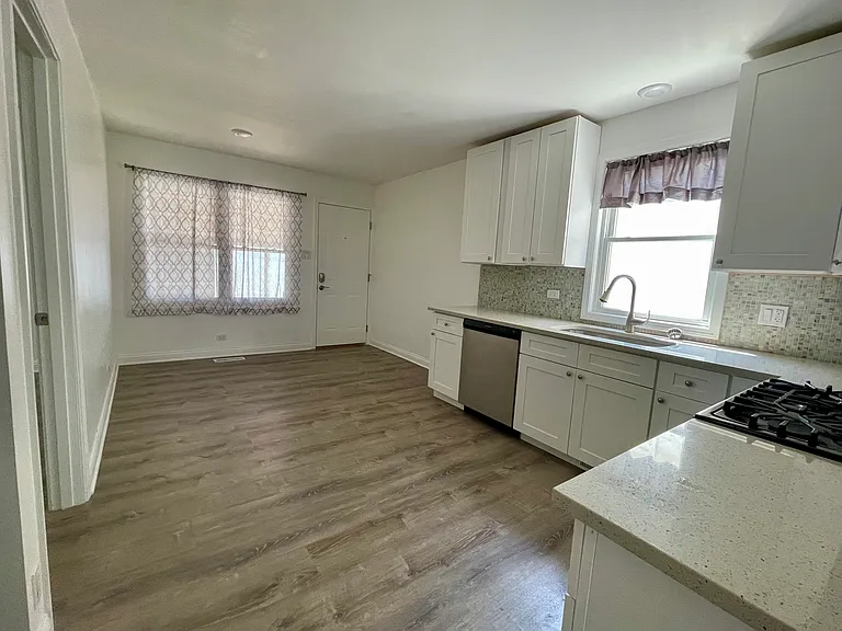 4135 N Meade Ave #1 — Photo 10