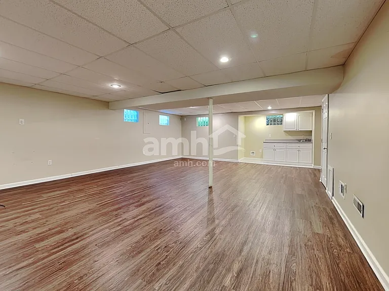 2358 Rosina Dr — Photo 26