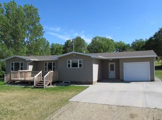 415 1st Ave SW, Sawyer, ND 58781