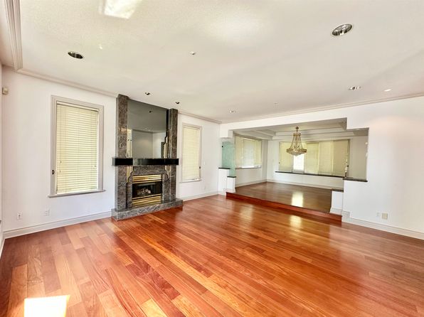 6 bedroom rental in Vancouver — photo 6