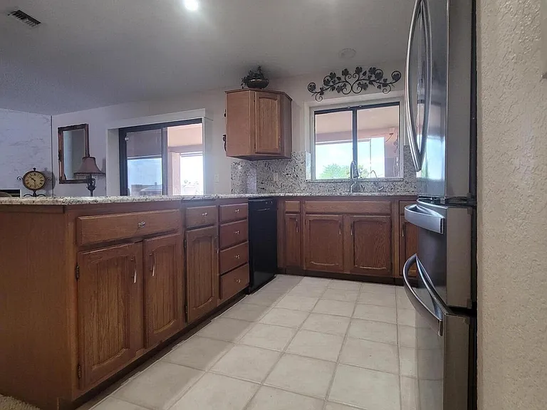 745 Paseo Granada — Photo 4