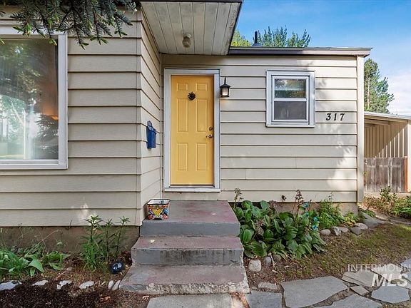 3rd image of 317 W Chester Dr