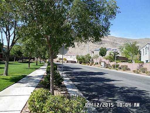4th image of 10553 Danielson Ave