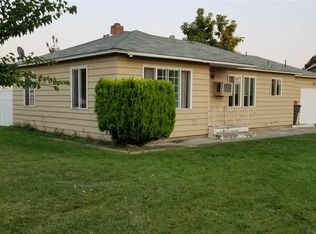 701 Velma Ave, Grandview, WA 98930