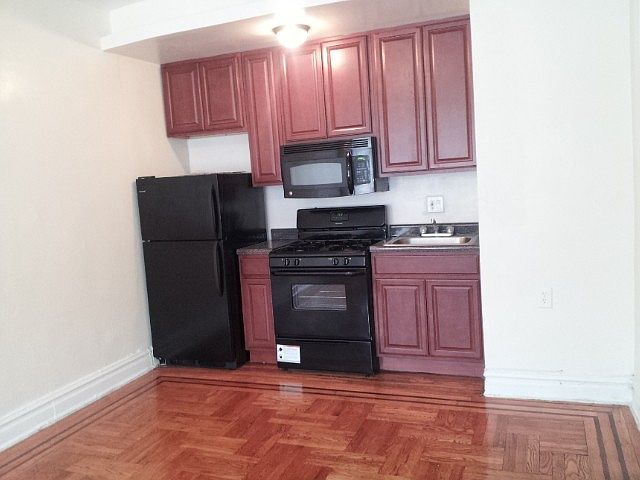 1st image of 115 Fairview Ave APT 51A