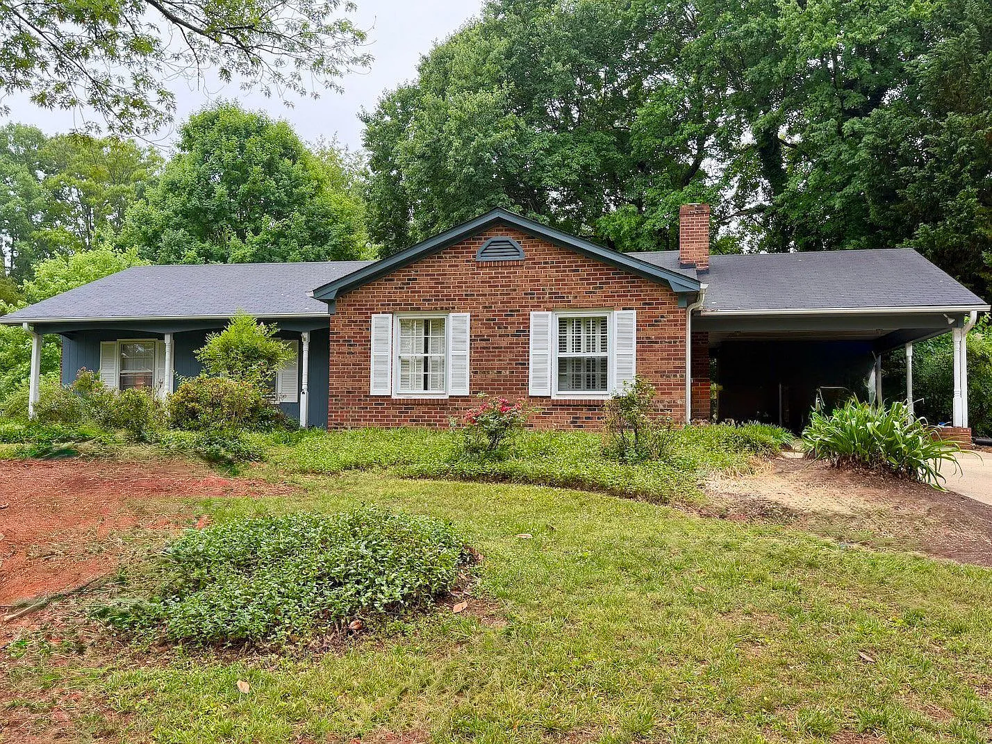 3 bed, 2.0 bath, $2,100 — Photo 1