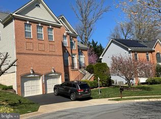 20419 Foxwood Ter, Germantown, MD 20876