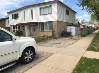 9058 W Church St, Des Plaines, IL 60016