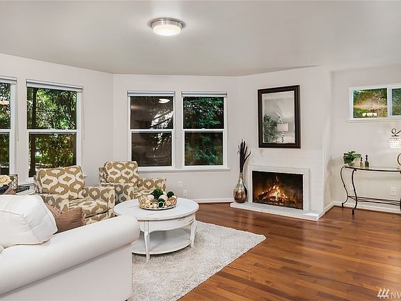 5th image of 14615 NE 40th St APT J3
