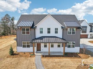 809 Terra Dr, Tega Cay, SC 29708