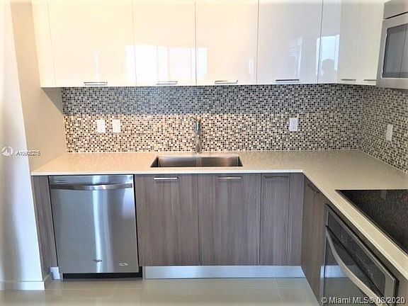 5th image of 5300 Paseo Dr #1210
