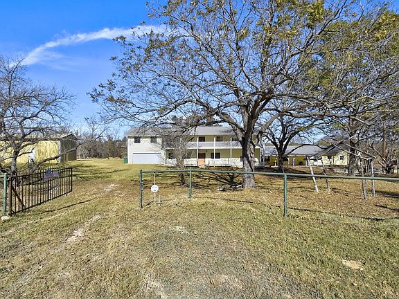 4th image of 309 Hidden Valley Ct